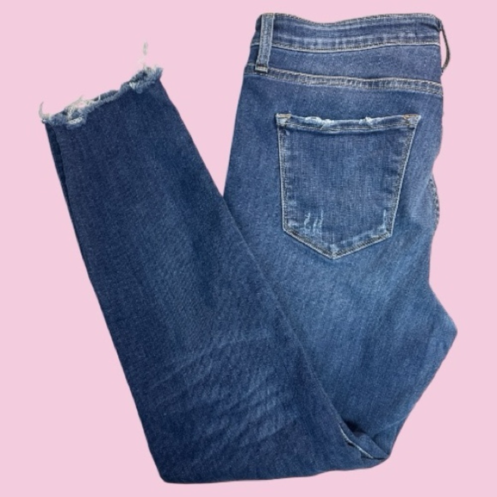 Flying Monkey Distressed Blue Ankle Jeans Size 30